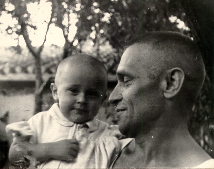 Mykola Amosov with a young patient, 1957